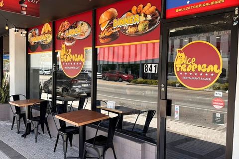 Dulce Tropical Restaurant & Café